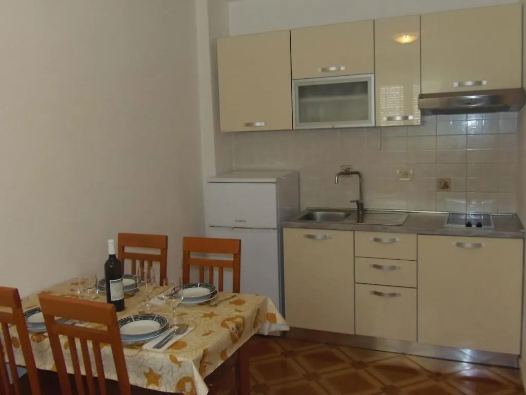 Apartment In Dramalj With Sea View, Balcony, Air Conditioning, Wifi 4623-11